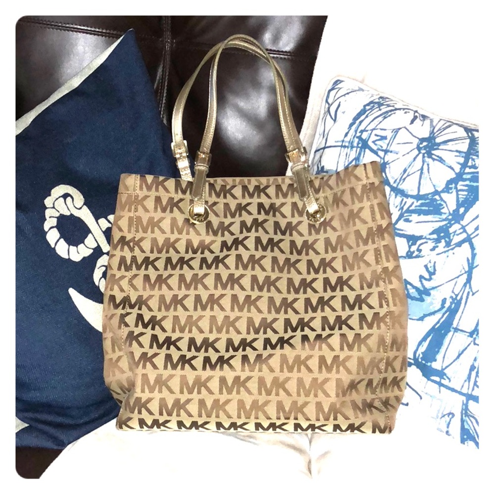Michael Kors Tote